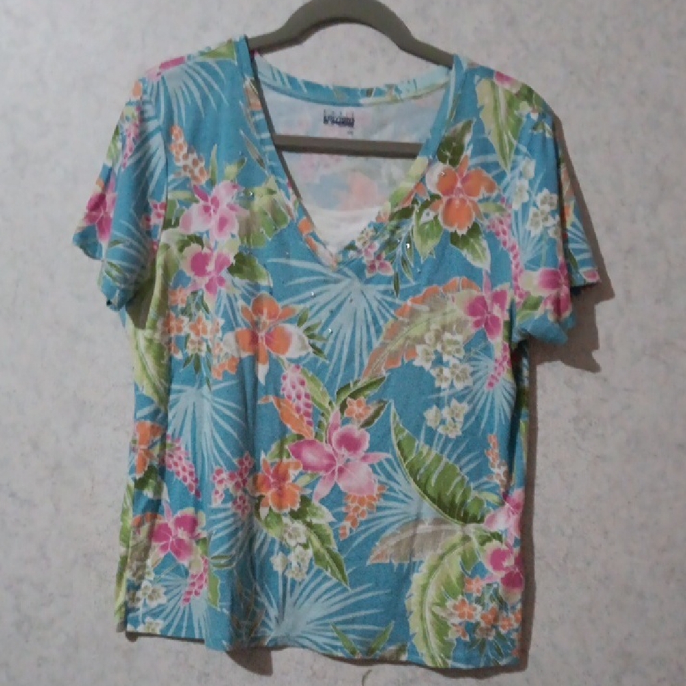 Basic Editions Blue Pink Short Sleeve Tee